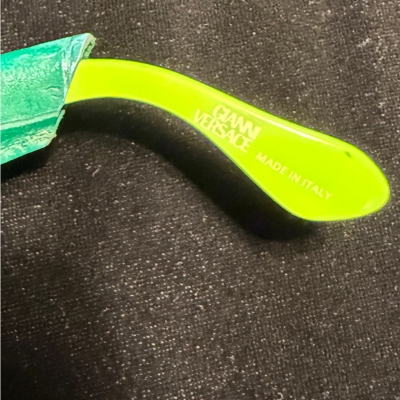 Green Versace Frames - Picture 6 of 7